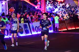 BIB: 
                            <button type="button" onclick="openModal(24274566)" class="btn btn-primary btn-sm float-right btn-popup" data-toggle="modal" data-target=".modal-high-quality">
                        <i class="fas fa-shopping-cart"></i> Add to Cart
                    </button>
                                            <button type="button" onclick="isThisMe(24274566, true)" class="btn btn-success btn-sm float-right btn-popup btn-isme hidden" data-toggle="tooltip" data-placement="bottom" title="นี่คือรูปของคุณใช่ไหม คลิกที่นี่เพื่อเอาเข้าอัลบั้ม">
                        <i class="fas fa-plus"></i> Add to album
                    </button>
                    <button type="button" onclick="isThisMe(24274566, false)" class="btn btn-warning btn-sm float-right btn-popup btn-isnotme hidden">
                        <i class="fas fa-ban"></i> Remove from album
                    </button>